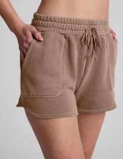 Cali Short