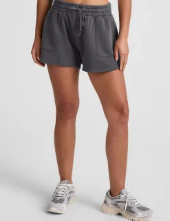 Cali Short