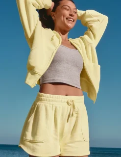 Cali Short