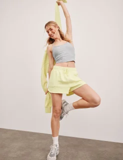 Cali Short