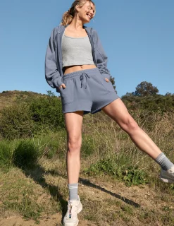 Cali Short