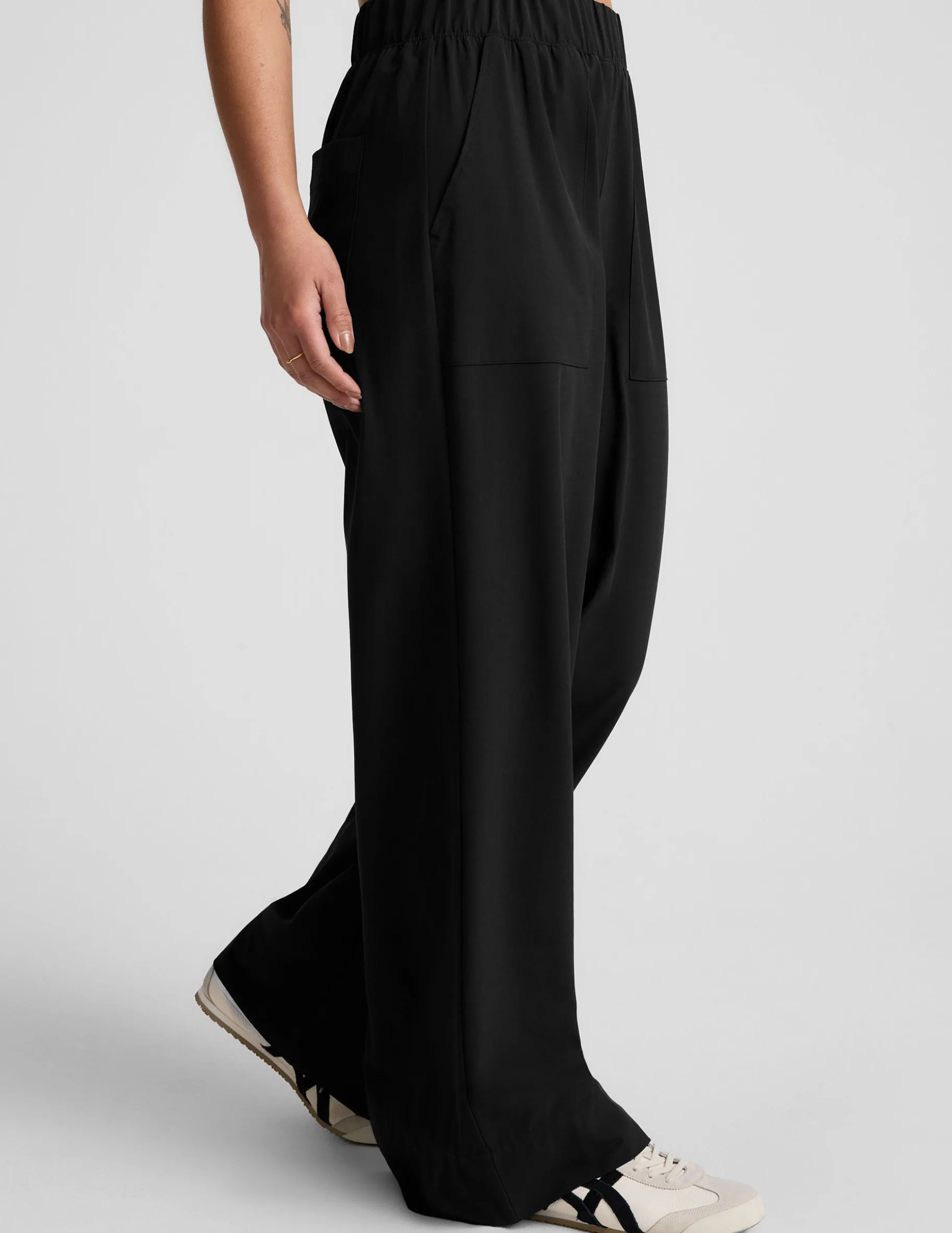 Easy Wide Leg Pant