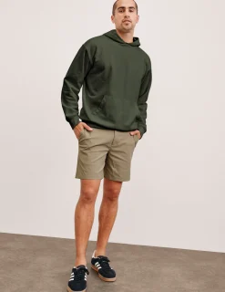 Essential Men's Chino Short