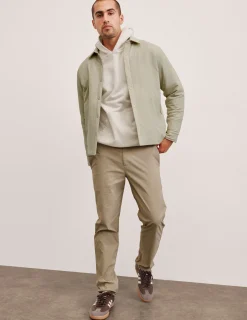 Essential Men's Chino Trouser