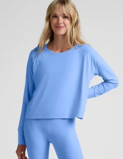 Featherweight Daydreamer Pullover