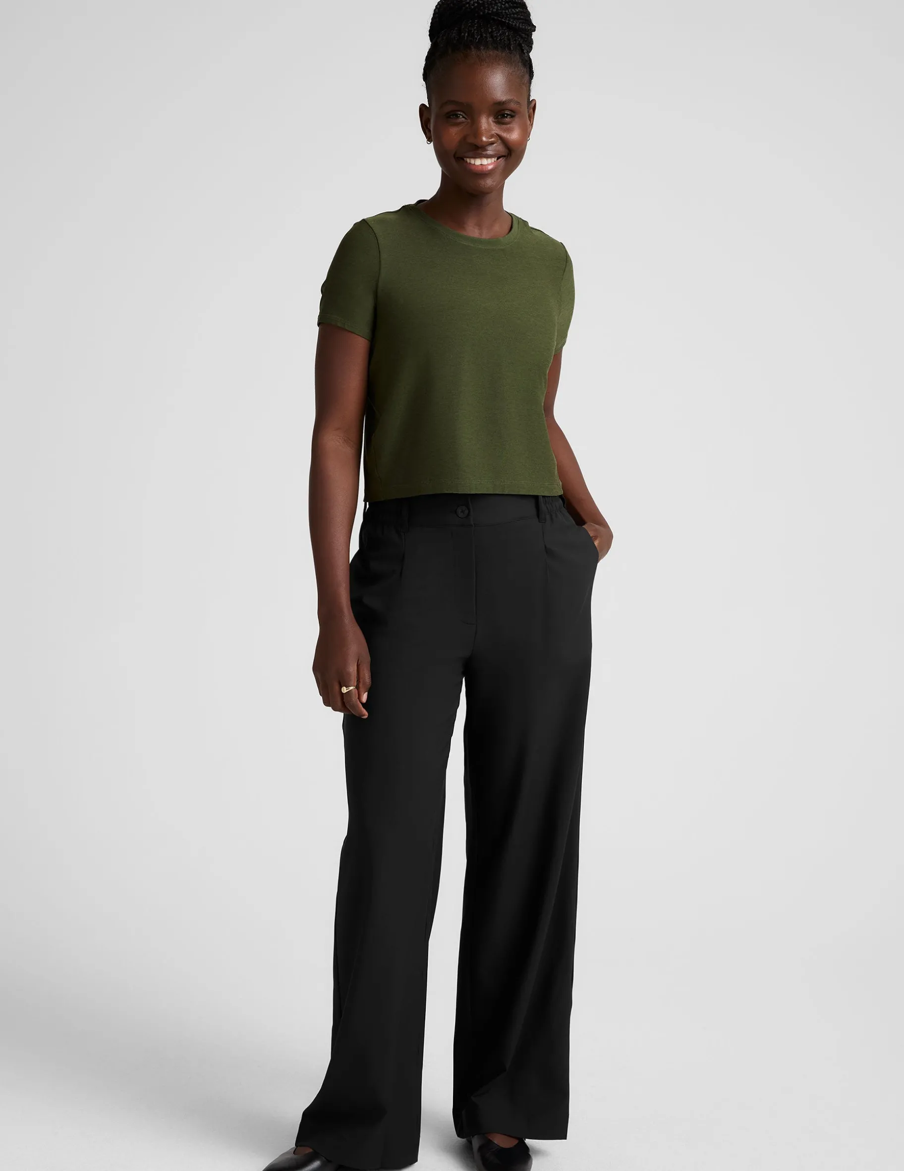 Featherweight Supreme Cropped Tee