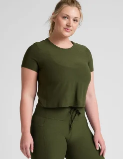 Featherweight Supreme Cropped Tee