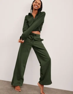 LuxeFleece Side Slit Wide Leg Pant