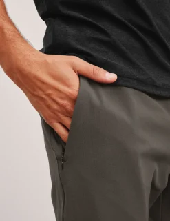 On The Go Men's Jogger