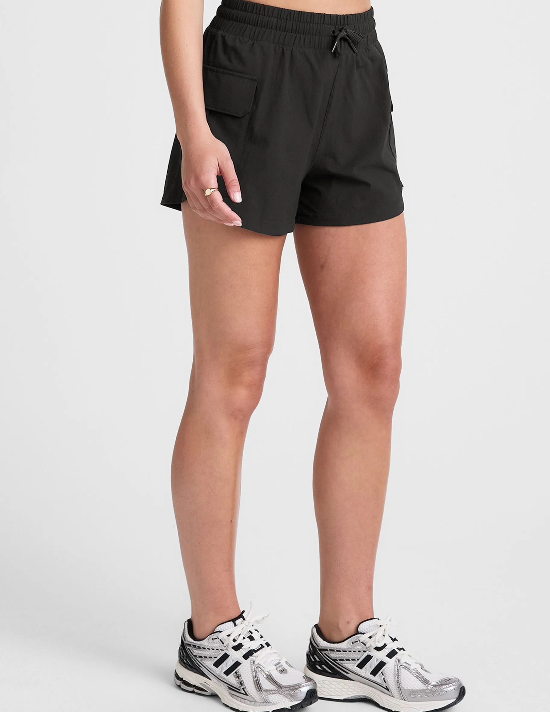 Peak 3" Short