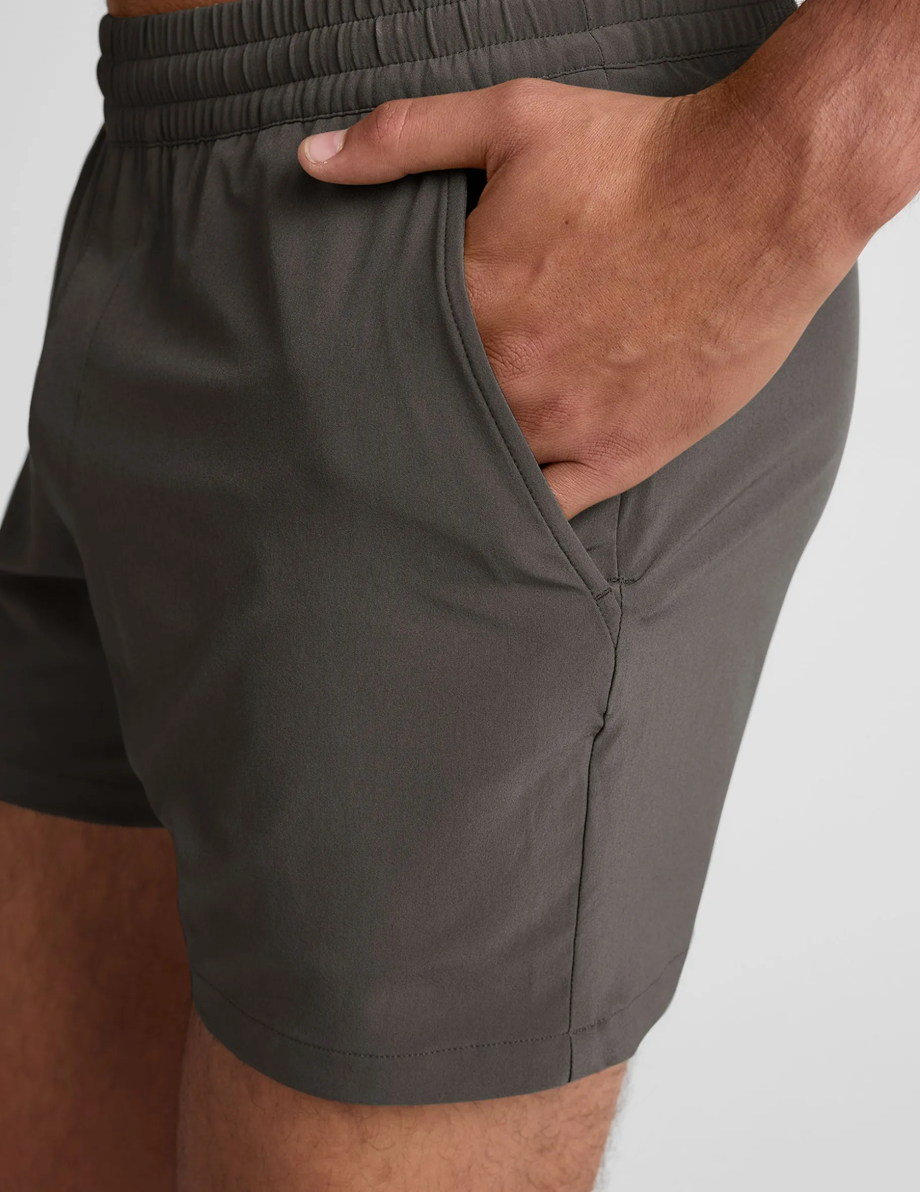 Pivotal 2.0 Men's Short 5"