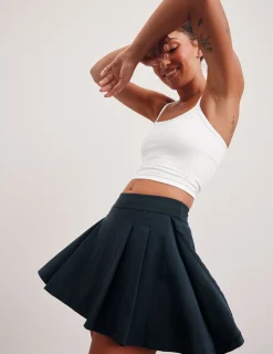 Score Pleated Skirt