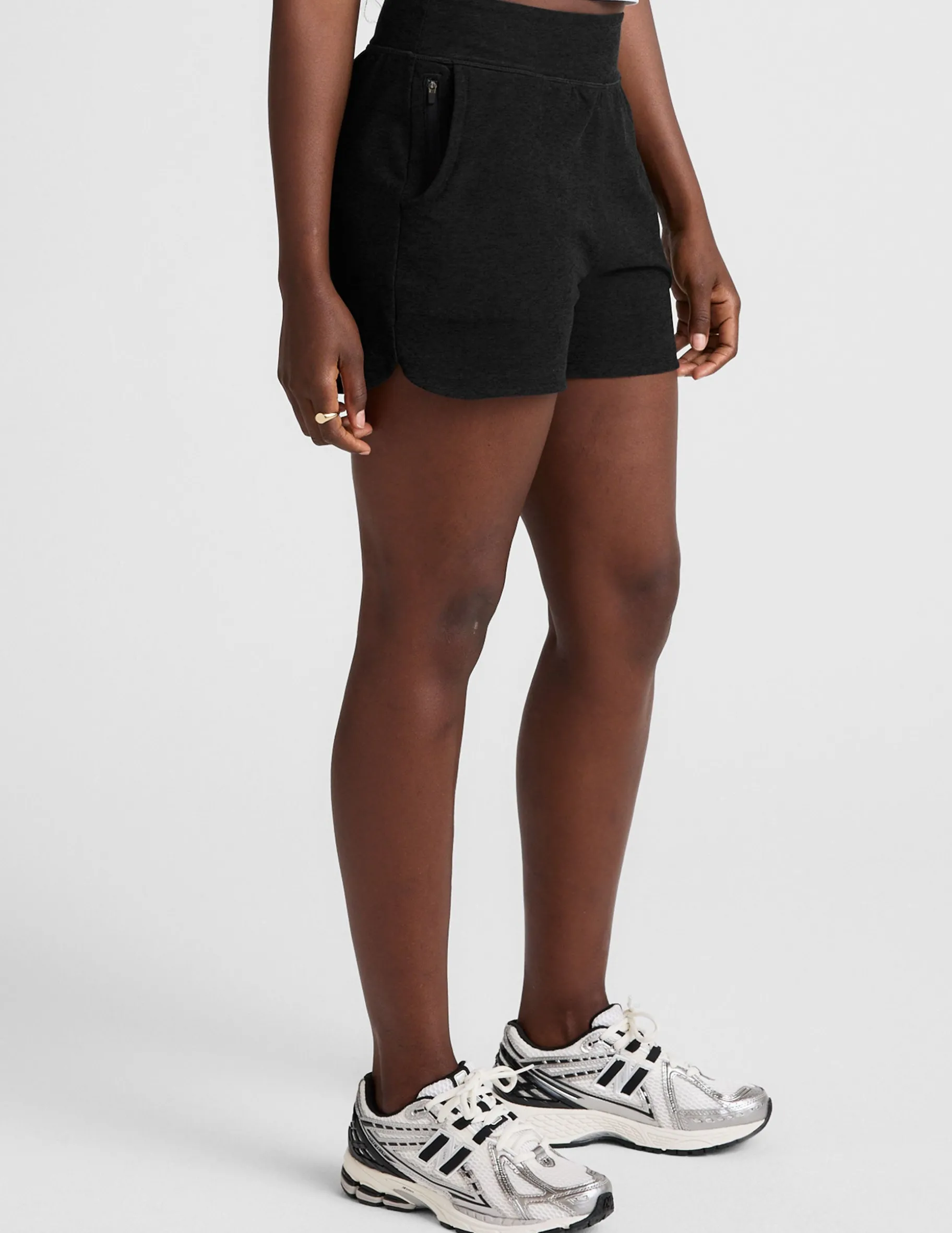 Spacedye Move Up 3" Short