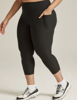 Spacedye Out Of Pocket High Waisted Capri Legging