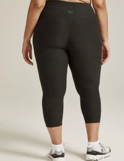 Spacedye Out Of Pocket High Waisted Capri Legging