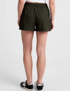 Status Shorts