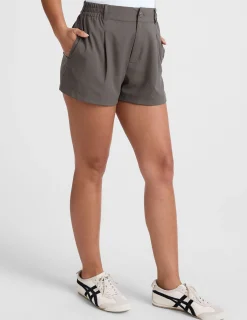 Status Shorts
